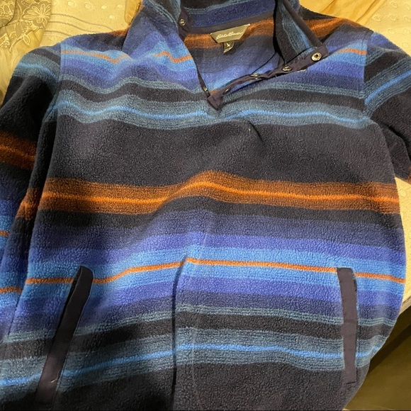 Eddie Bauer L (size 14) fleece top - Picture 2 of 4